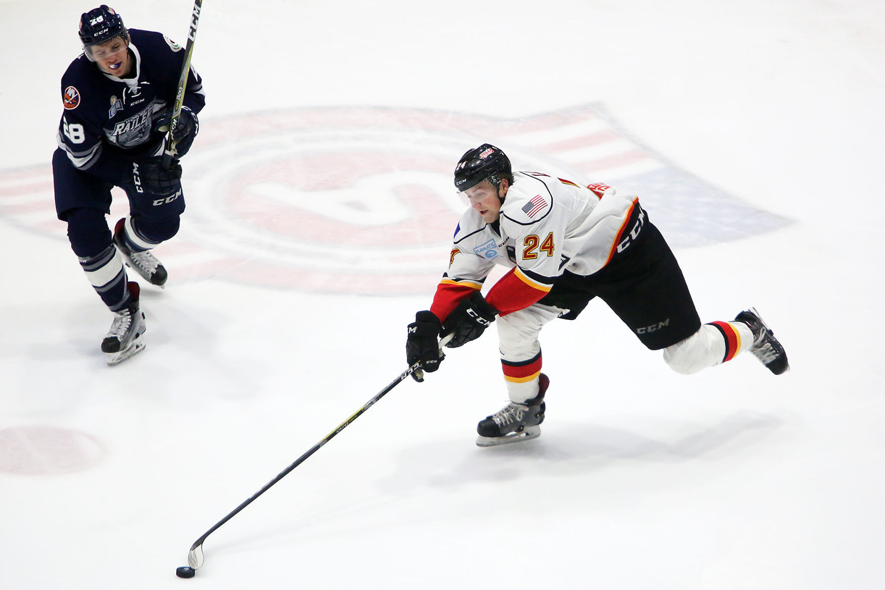 Adirondack Thunder vs. Worcester Railers